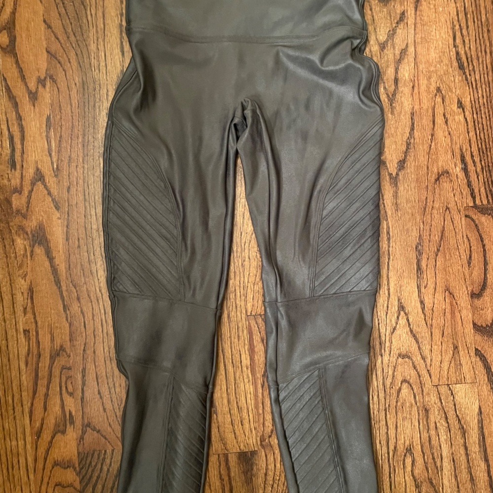 Spanx Grey Leggings Size M